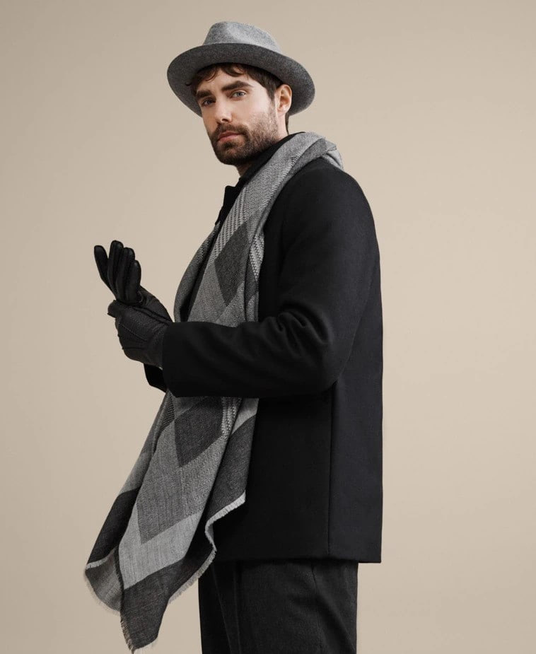 Leather gloves Wien in black from hair sheep nappa leather