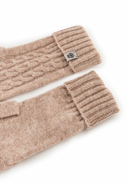 Cabled Charm Strickhandschuhe - cashmere