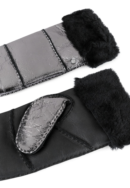 Salla Faeustling - gunmetall