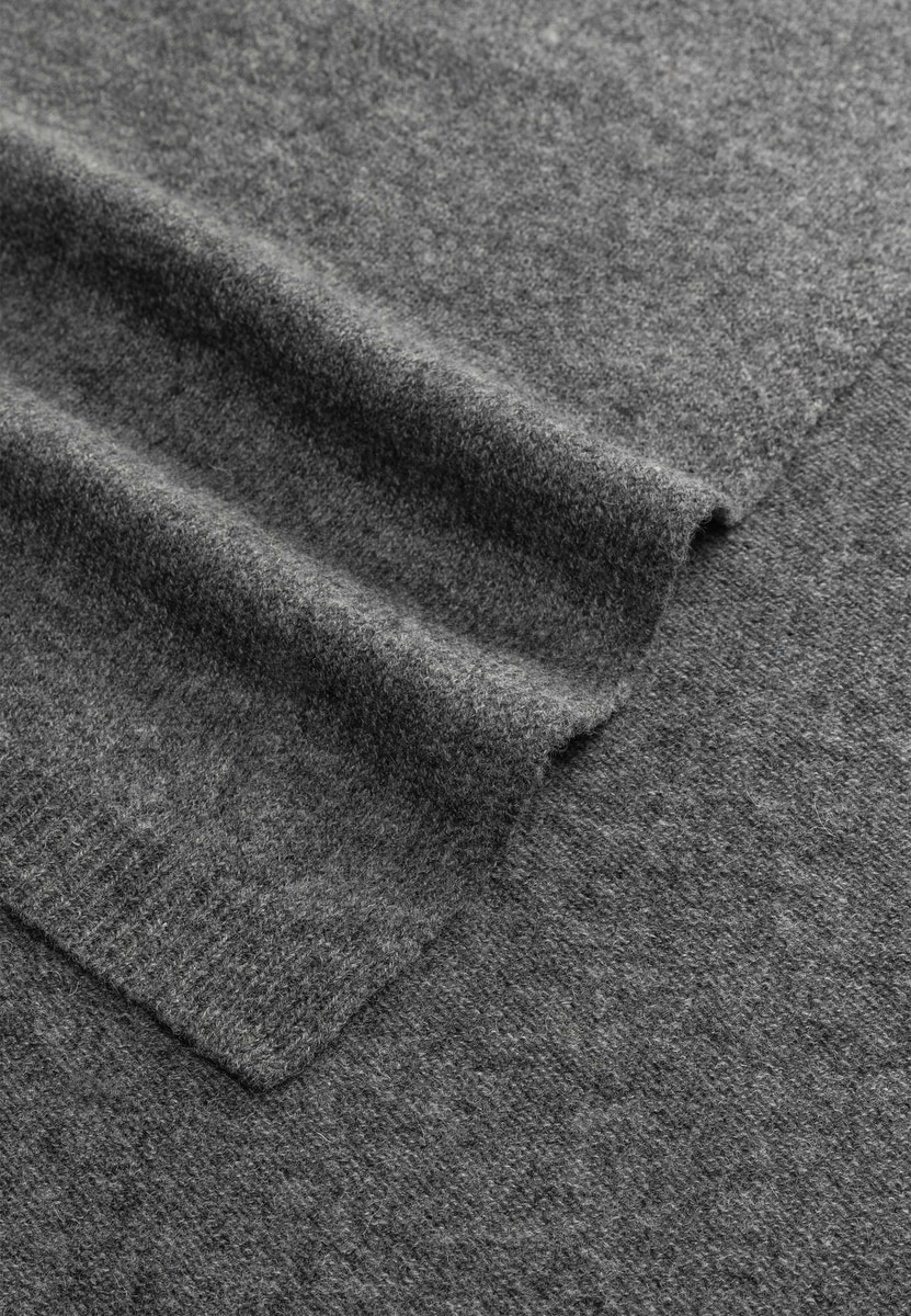 Warm Wool Scarf Women 30x180 - anthracite