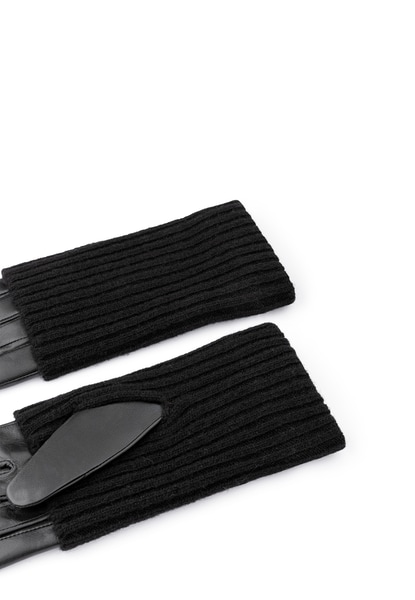 Kingston - black