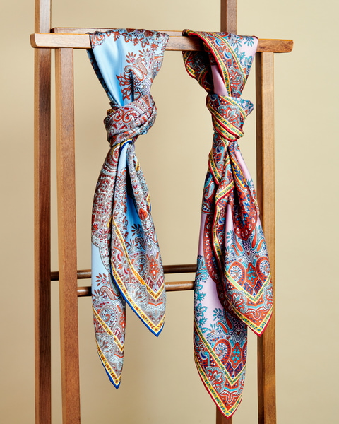 Paisley Reflection 90x90 - multi ciel