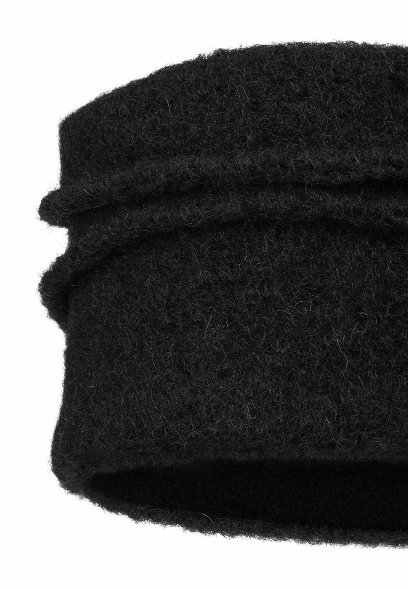 Newham - black