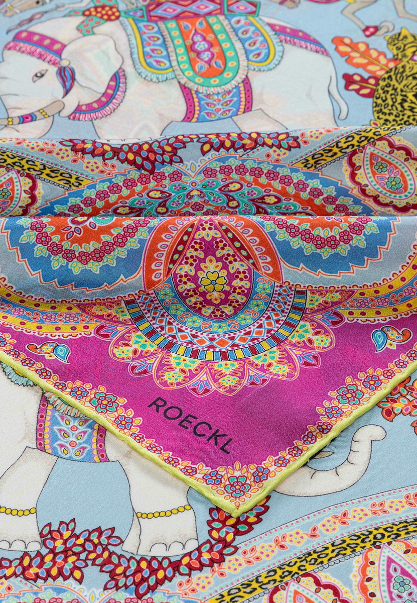 Elephant Parade Silk 140x140 - multi ciel