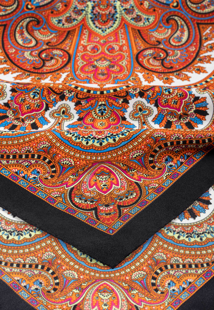 Young Paisley 53 x 53 - multi black