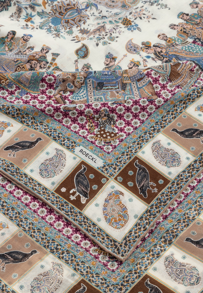 Winter Caravane 140x140 - multi cashmere