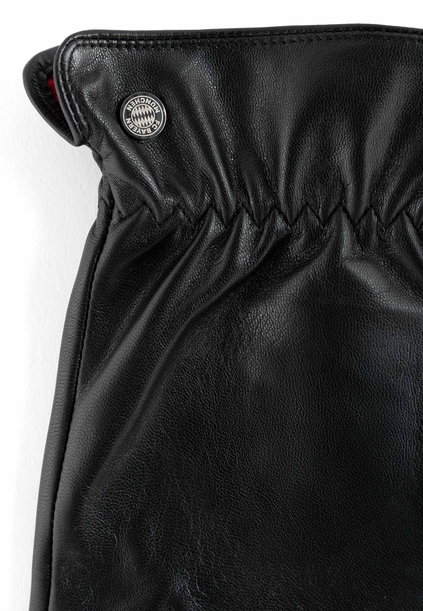 FC BAYERN CLASSIC - black