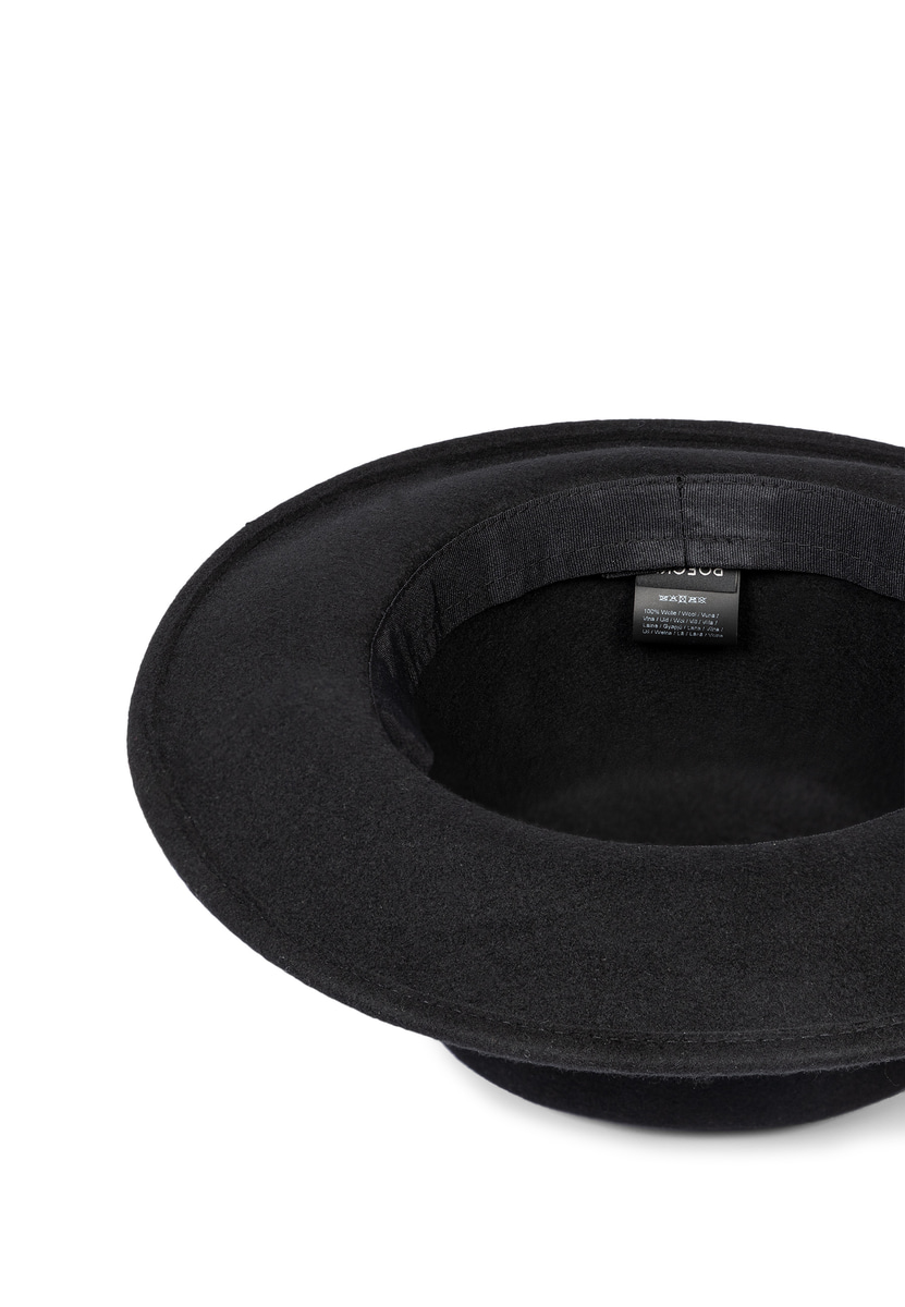 Provence  - black