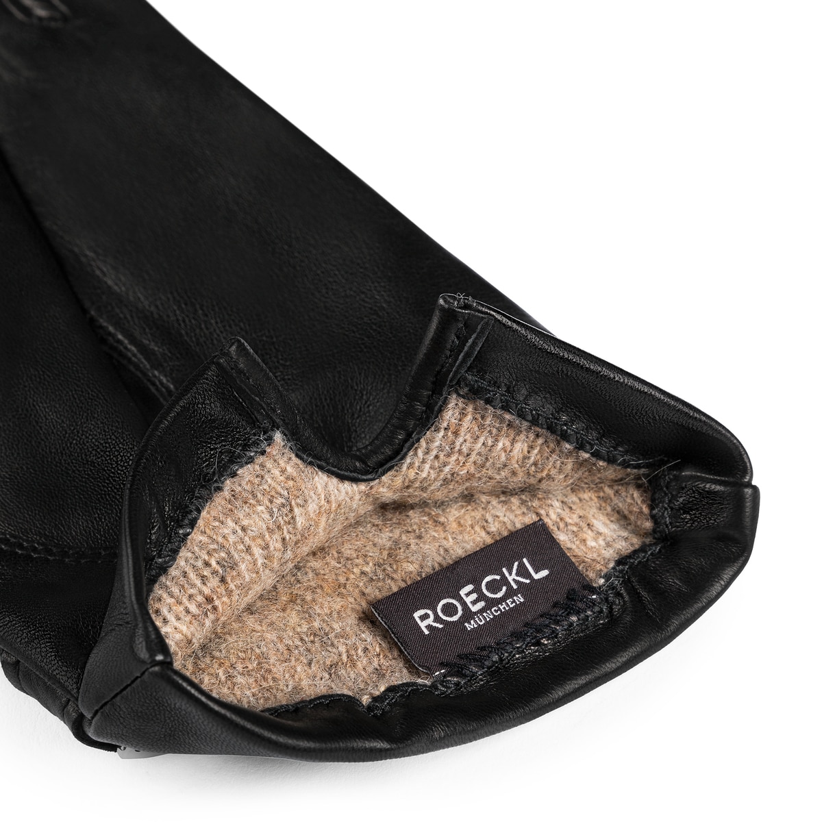 Delicate Buckle - black