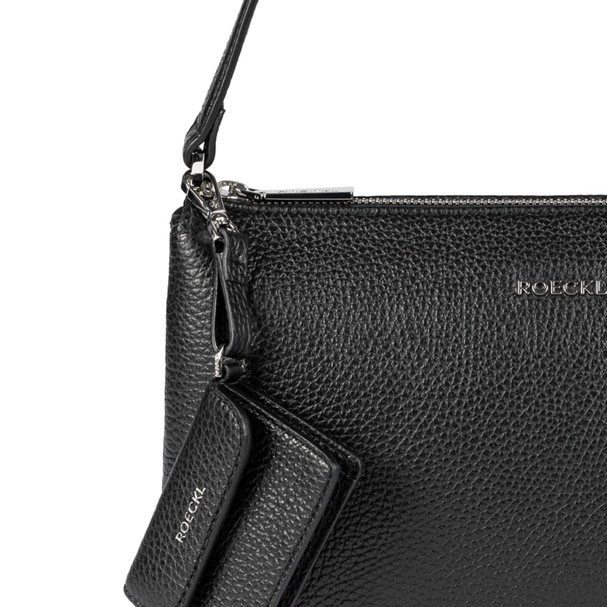 Della small - black