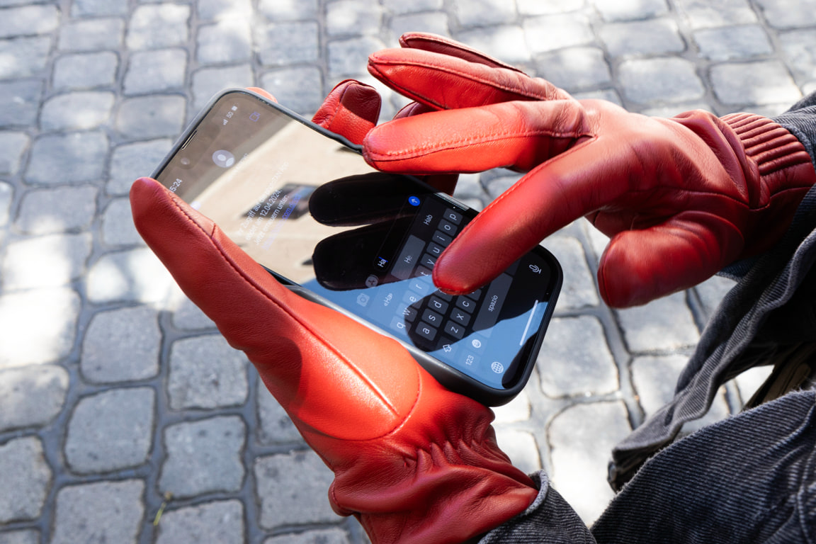 Arizona Touch - classic red