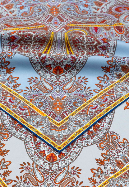 Paisley Reflection 90x90 - multi ciel