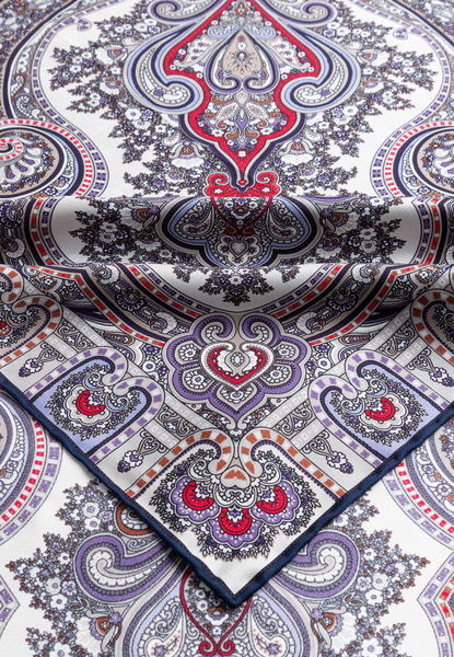 Paisley Star 90x90 - multi dove