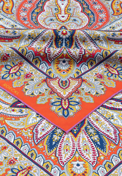 Flourishing Paisley 90x90  - multi sunset