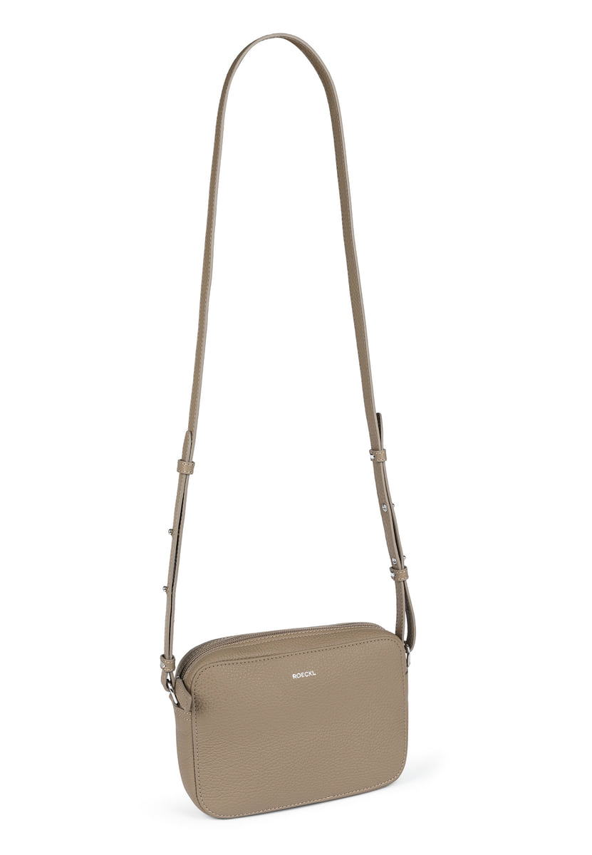 Mia Small - walnut