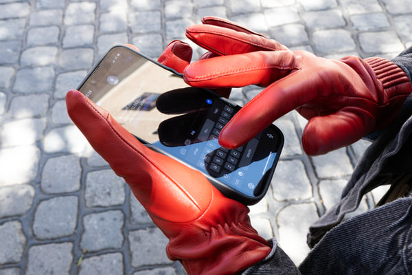 Arizona Touch - classic red