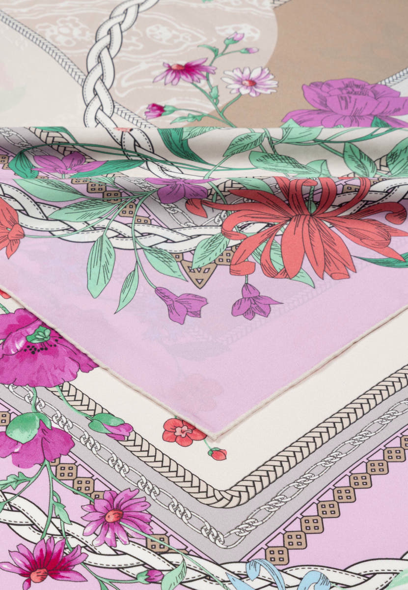 Mirror of Dreams 130x130  - multi blossom