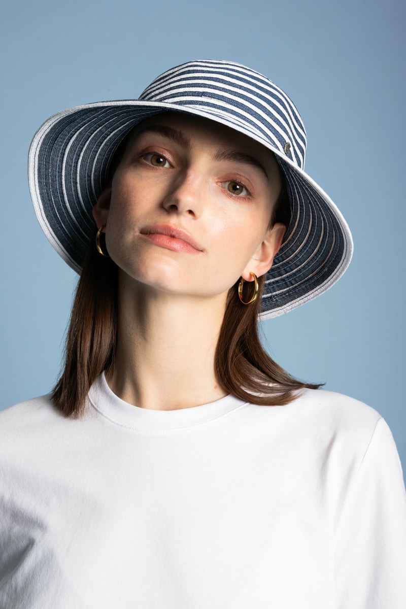 Bardolino - classic navy