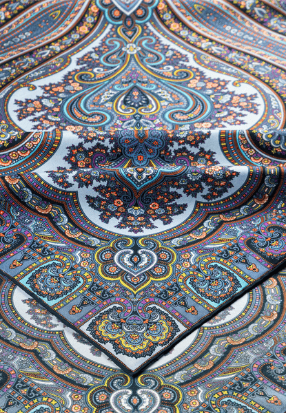 Paisley Star 90x90  - multi navy