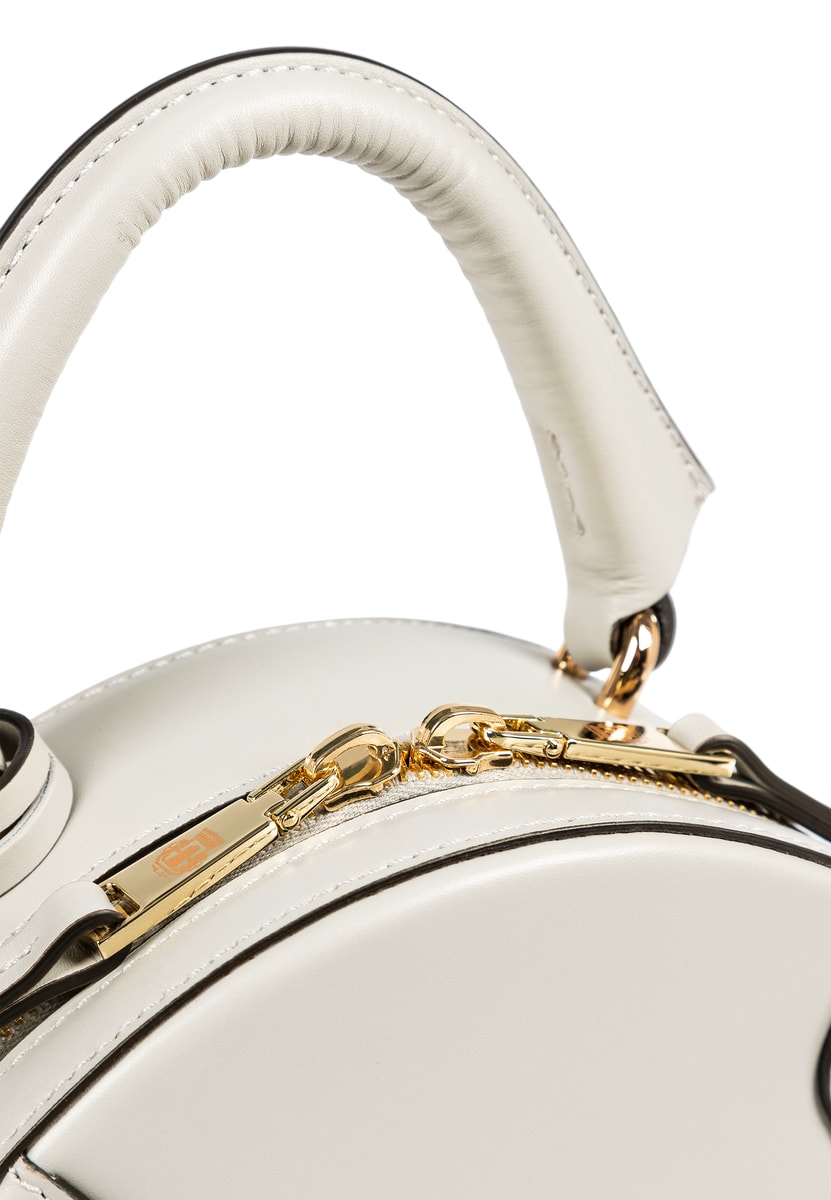 Alina Small - light stone