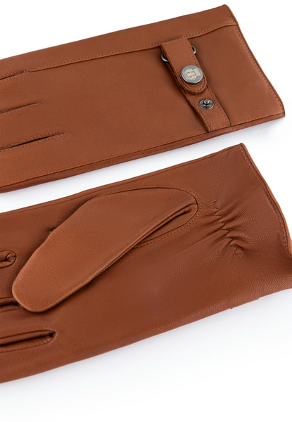 Warwick - saddlebrown