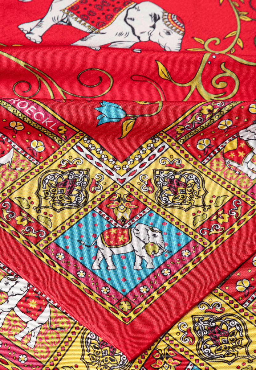 Lucky Elephant 53x53 - red mix