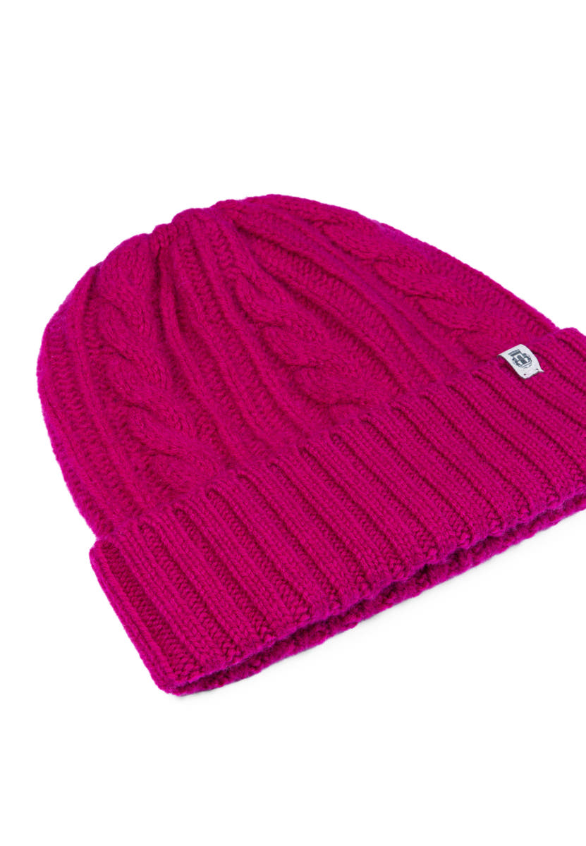Cabled Charm Mütze  - berry