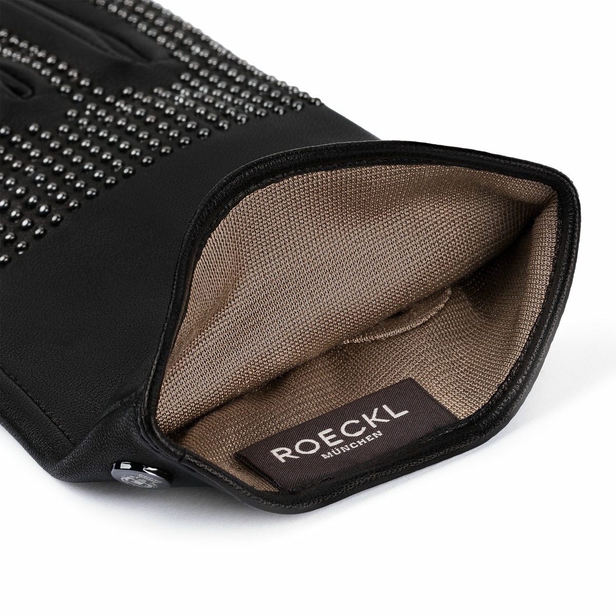 Rivet Blocking - black