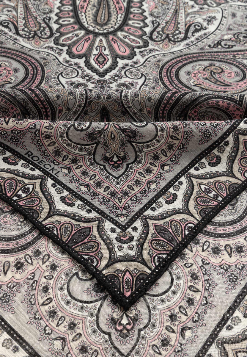 Enchanted Paisley 140x140 - multi natural