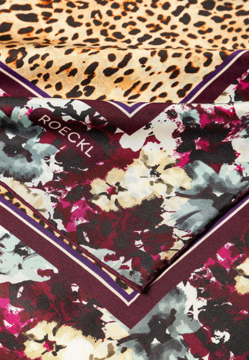 Wild Gallery 53x53  - multi mulberry