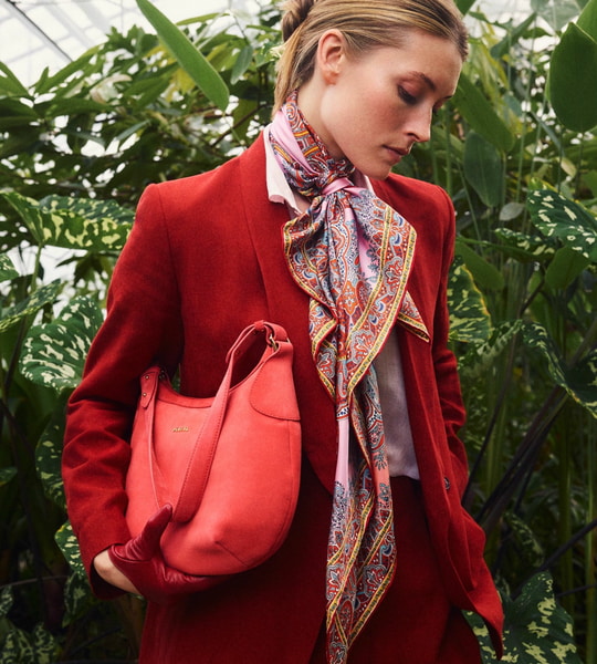 Paisley Reflection 90x90  - multi blossom