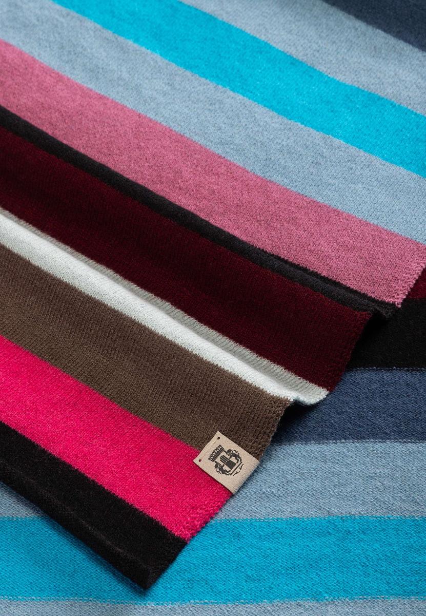 Annika 40x180 - multi black