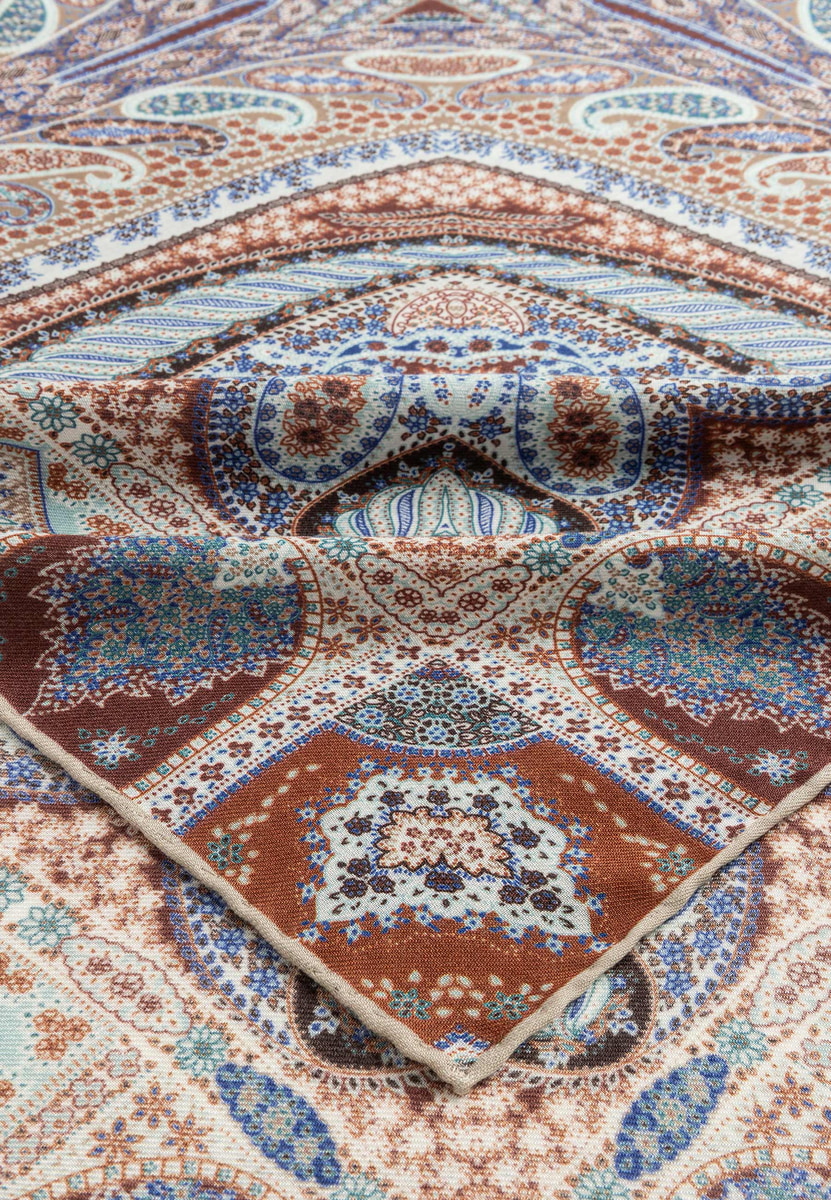 Winter Alhambra Paisley 140x140 - multi brown