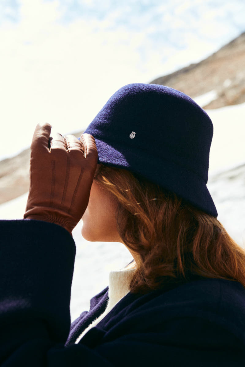 Carnaby - classic navy