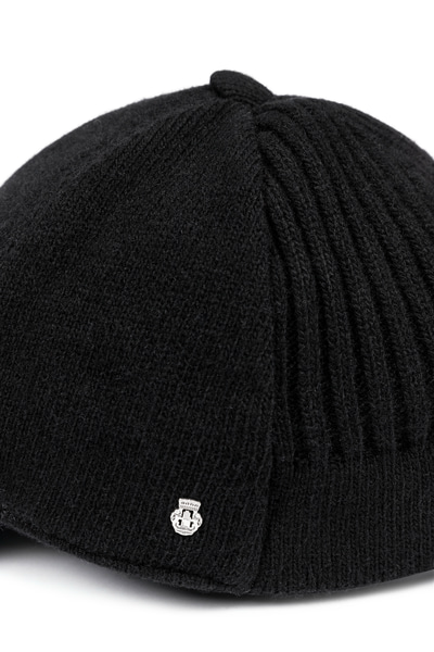 Benson - black