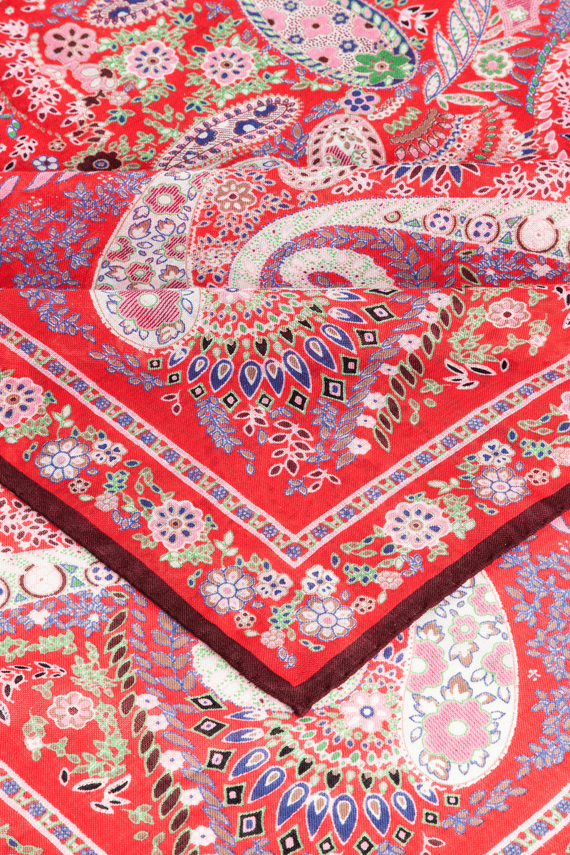 Wool Feather 90x90 - multi scarlet