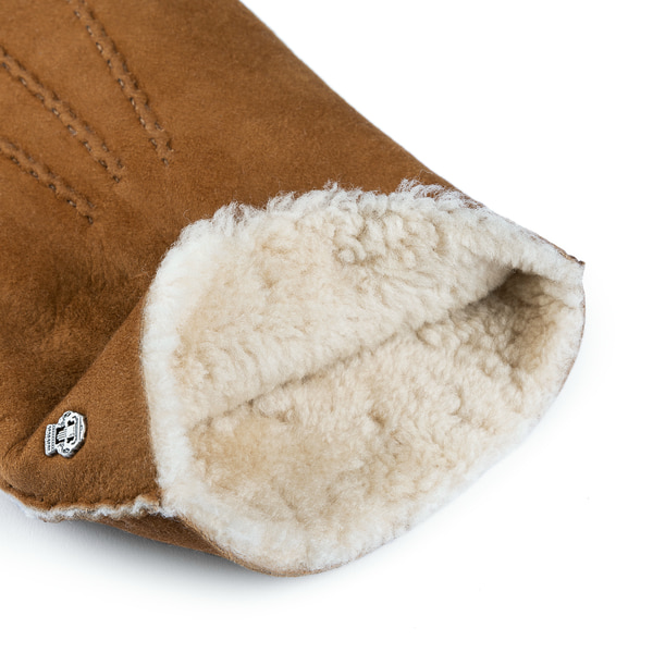 Berchtesgaden Faeustling - hazelnut