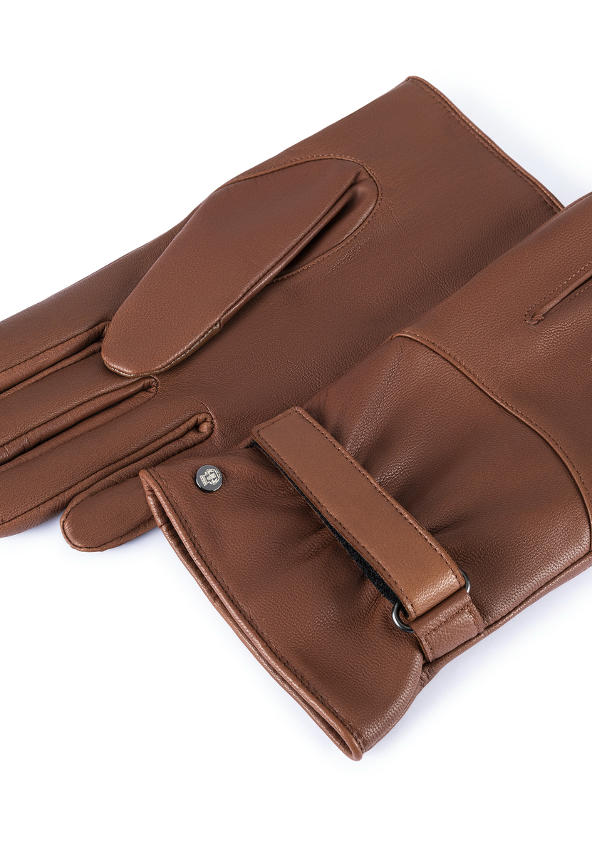 Howell - saddlebrown