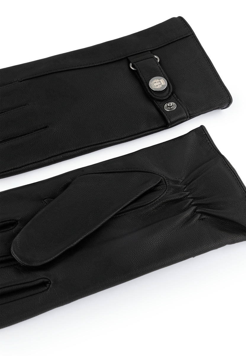 Warwick - black