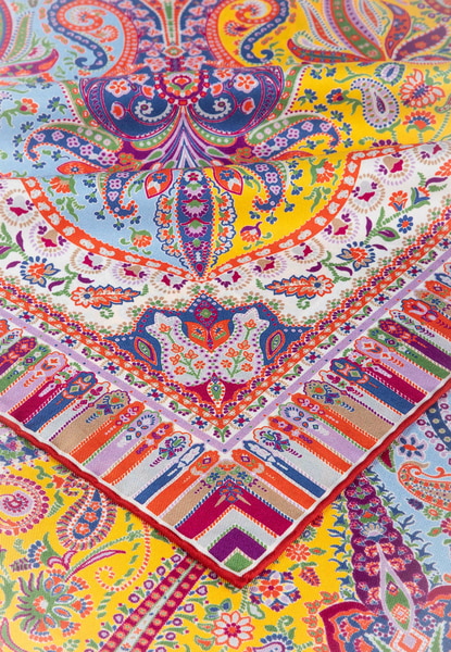 Paisley Mirage 90x90  - multi red