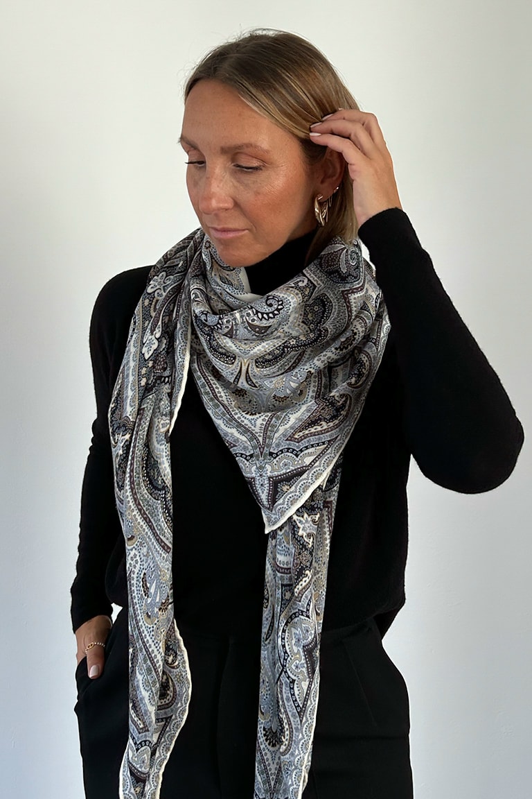 Aesthetic Paisley 140x140 - black/white