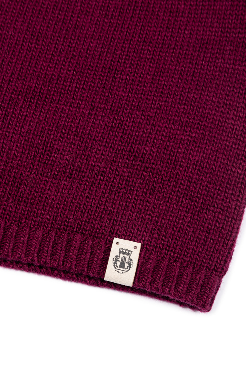 Essentials Muetze Women - wine
