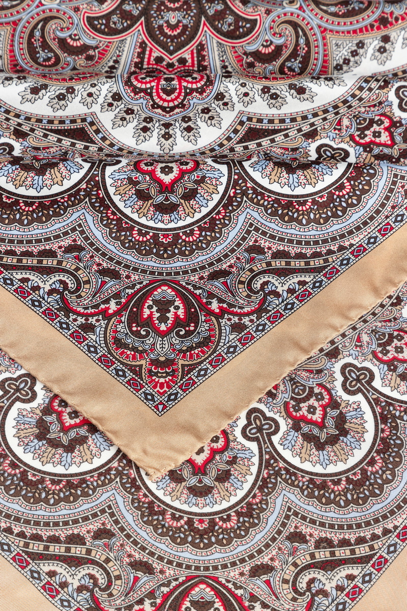 Young Paisley 53 x 53 - multi beige