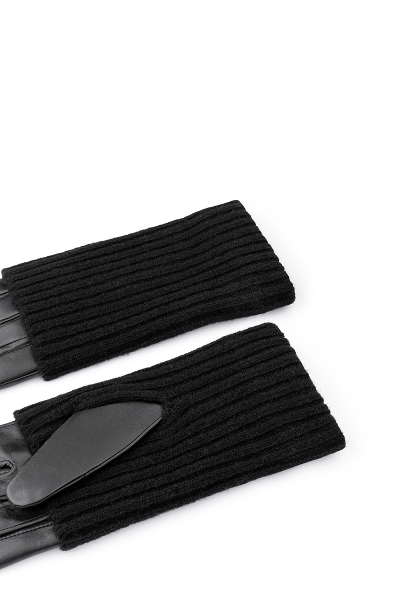 Kingston - black